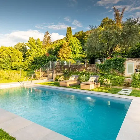 Villa Ester, A Stylish On The Hills Capannori